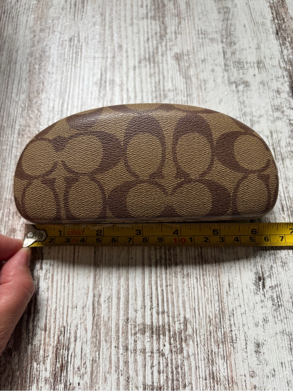 Coach Signature Tan Brown Hard Clam Shell Eye Glasses Sunglasses Case Clamshell - Picture 3 of 8